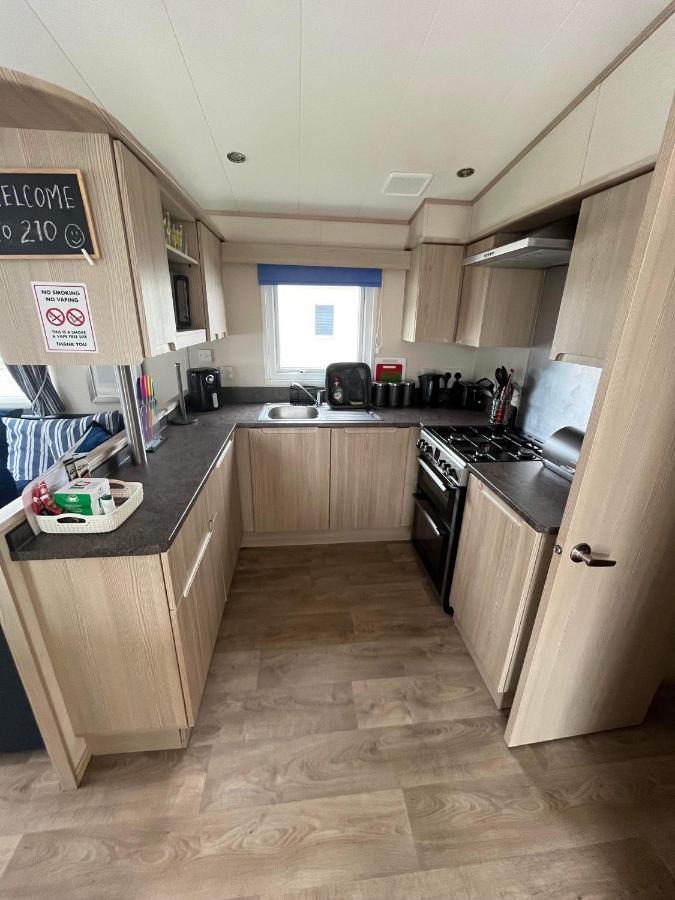 Tranquil Breaks Ltd Villa Prestatyn Dış mekan fotoğraf
